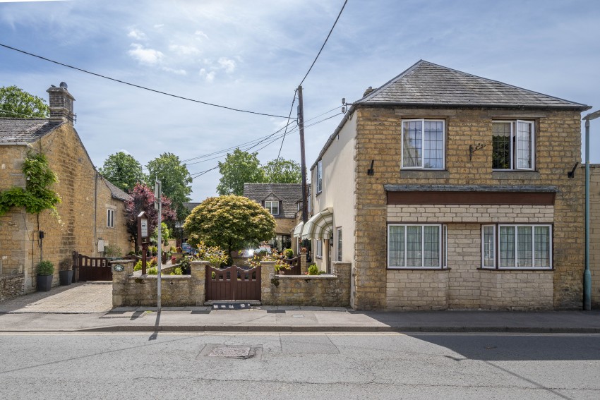 Images for Lansdowne, Bourton-On-The-Water, GL54