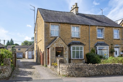 View Full Details for Lansdowne, Bourton-On-The-Water, GL54