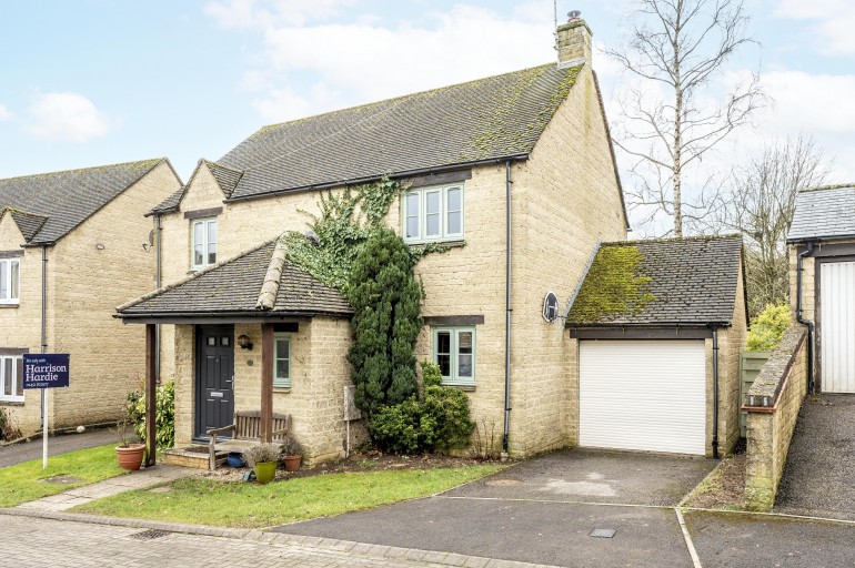 Fallows Road, Northleach, GL54